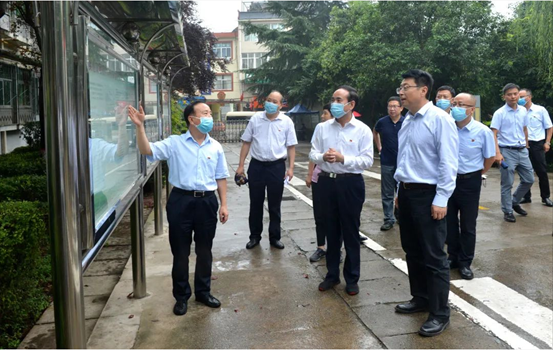 西安市副市长贠笑冬一行深入beats365·(中国区)唯一官方网站临潼社区考察调研